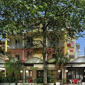 Hotel Dipendenza Vegas